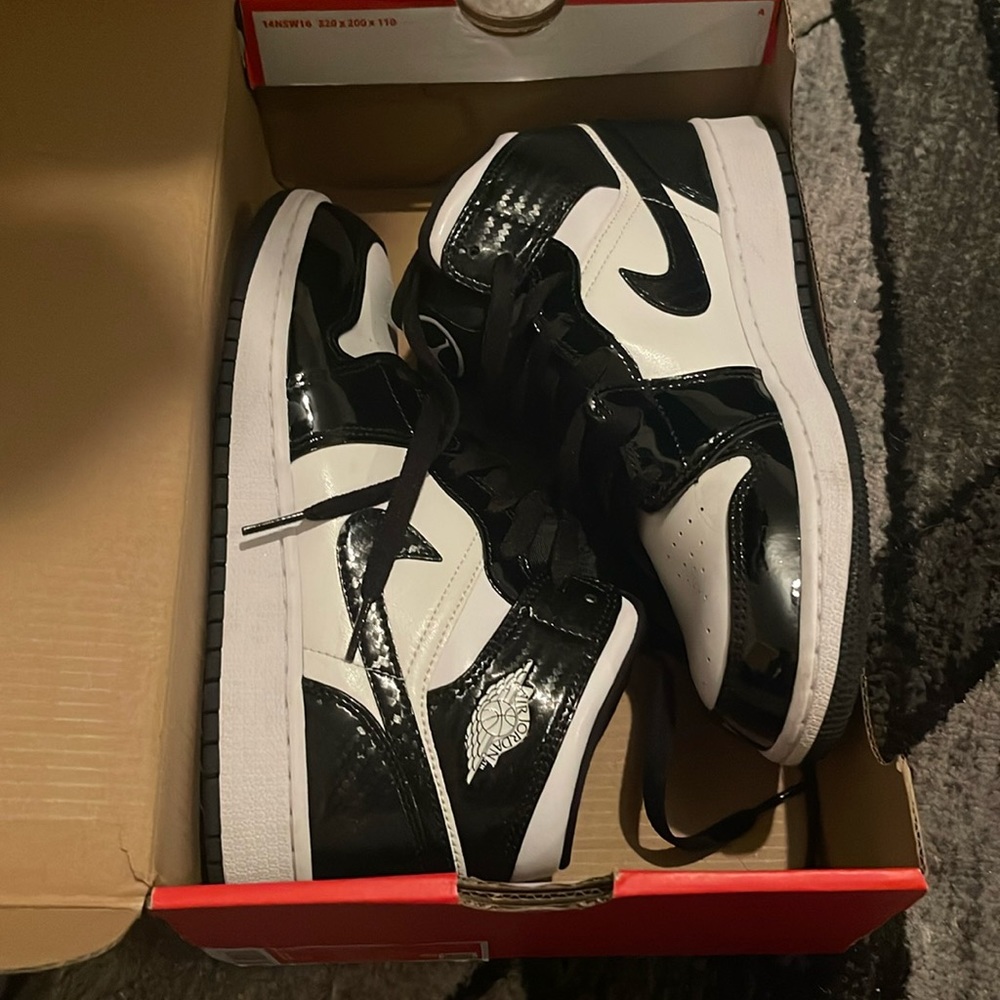 Nike black carbon dunks